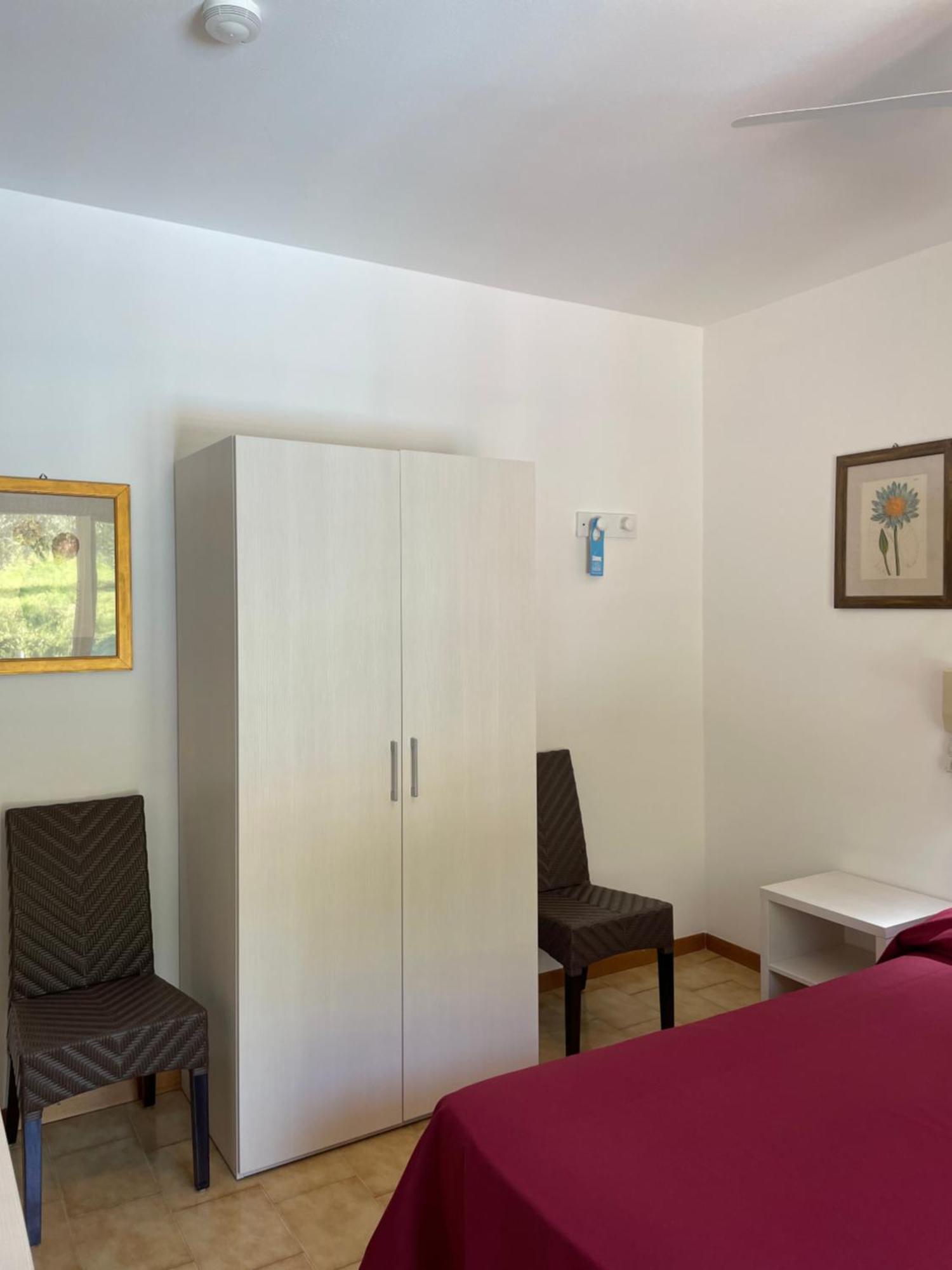 Hotel Casa Popi Малчезине Екстериор снимка
