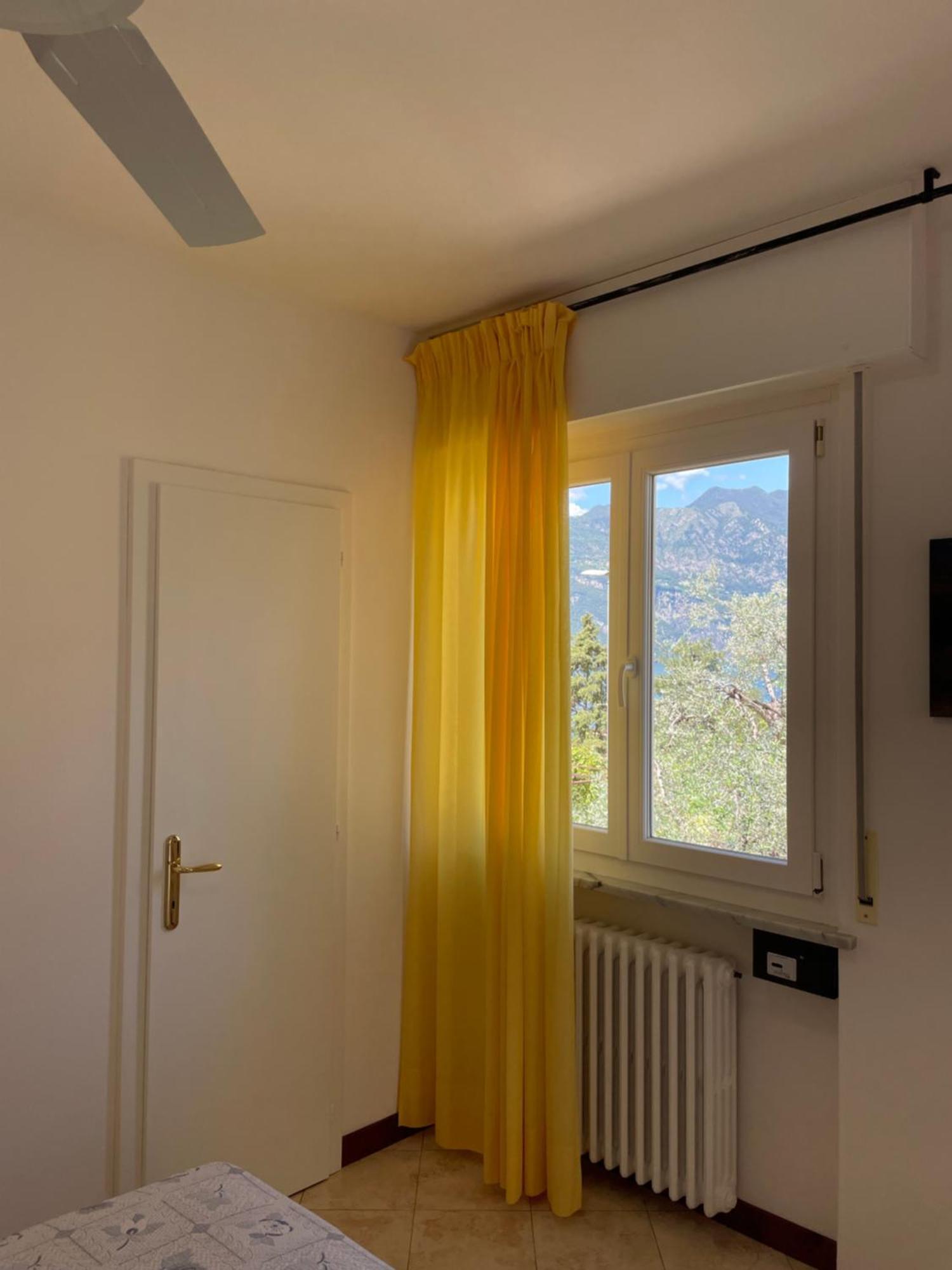 Hotel Casa Popi Малчезине Екстериор снимка