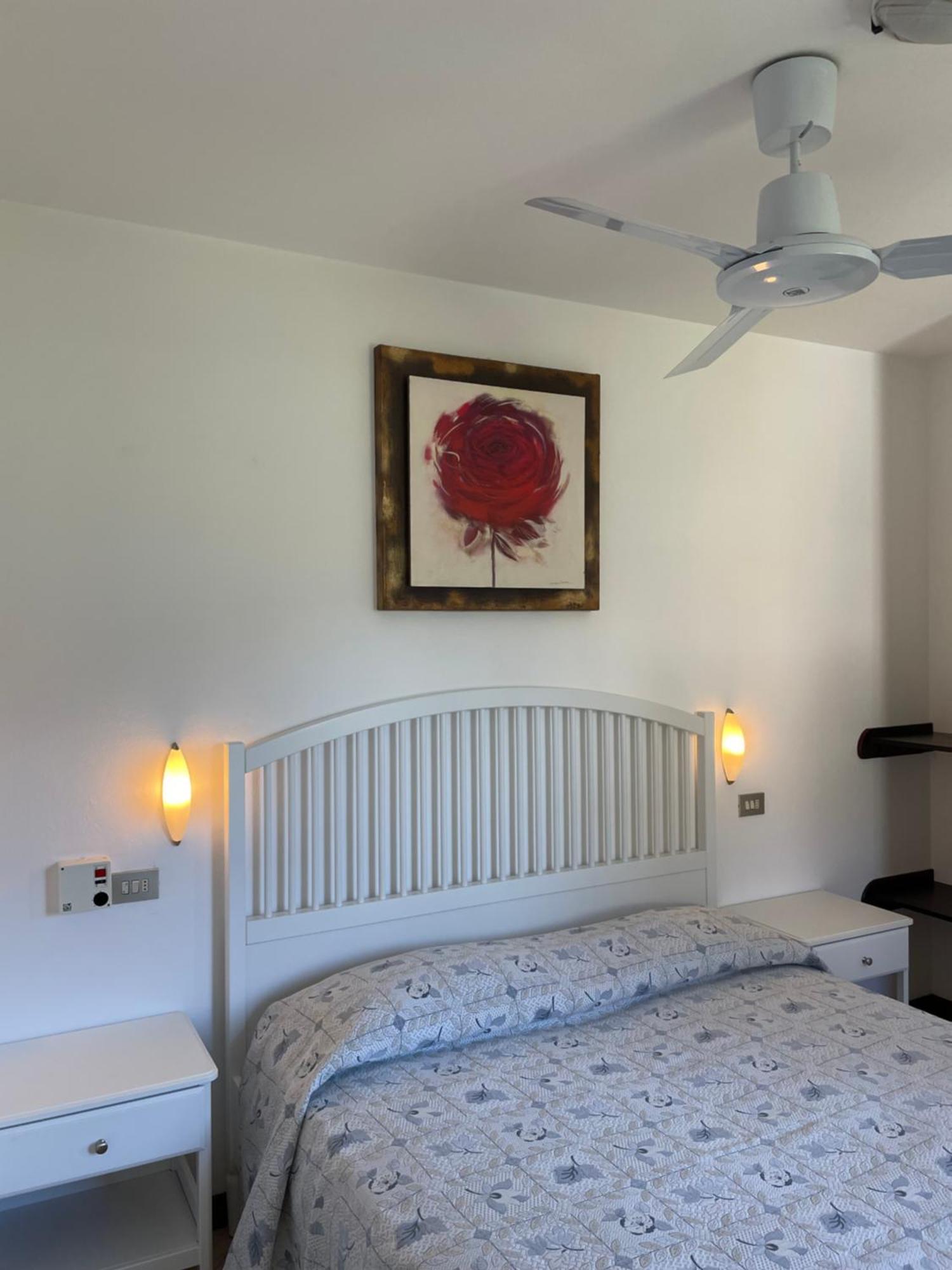 Hotel Casa Popi Малчезине Екстериор снимка
