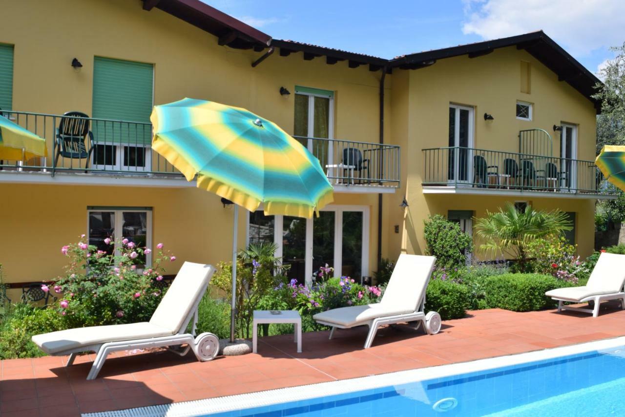 Hotel Casa Popi Малчезине Екстериор снимка